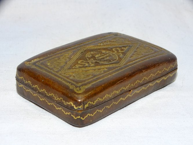 -ANCIENNE BOITE CUIR GAUFRE TABATIERE HOTEL BAGLIONI FLORENCE COLLECTION     D