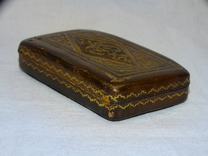 -ANCIENNE BOITE CUIR GAUFRE TABATIERE HOTEL BAGLIONI FLORENCE COLLECTION     D