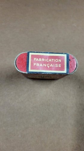 ANCIENNE BOITE PILE WONDER DE PRESENTATION FACTICE TYPE "BATRI"