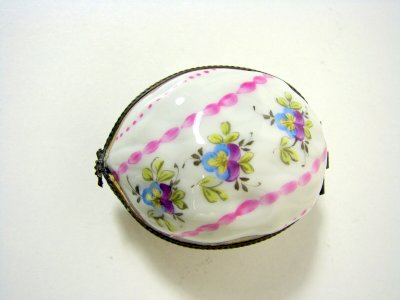 Antique Pill Box Nut Porcelain Limoges Painted Decoration Bronze Mount Signed