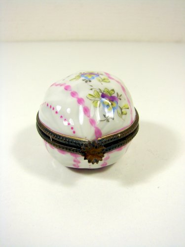 Ancienne Boite Pilules Noix Porcelaine Limoges Decor Peint Monture Bronze Signee