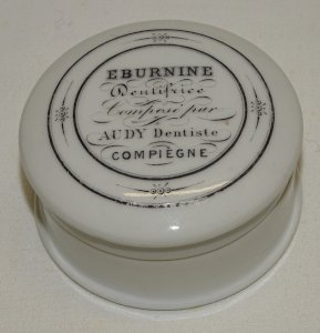 -ANCIENNE BOITE PORCELAINE DENTIFRICE EBURNINE AUDY DENTISTE COMPIEGNE