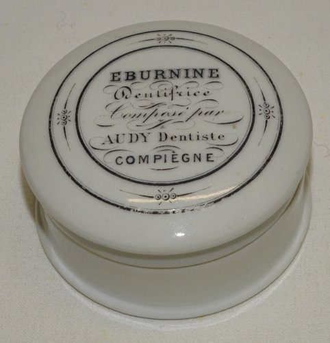 -ANCIENNE BOITE PORCELAINE DENTIFRICE EBURNINE AUDY DENTISTE COMPIEGNE