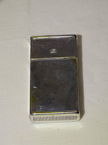 -ANCIENNE BOITE POUR LAMES DE RASOIR GILLETTE PYROGENE MET. ARGENTE COLLECTION D