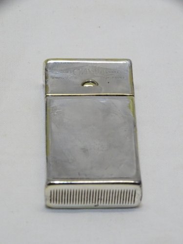 -ANCIENNE BOITE POUR LAMES DE RASOIR GILLETTE PYROGENE MET. ARGENTE COLLECTION D