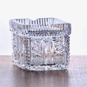 Antique crystal snuff box from the 19th century.