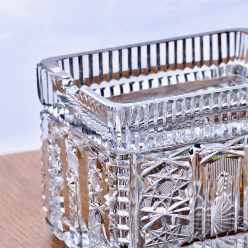 Ancienne boîte tabatière en cristal du XIXe