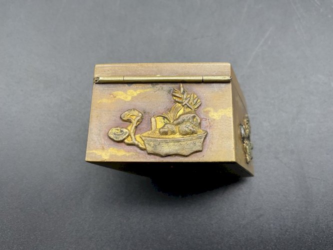 ancienne boîte tabatiere snuff box XIXeme JAPON BRONZE MEIJI 1880