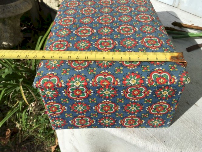 Ancienne boite tissu couture mercerie fleurs coffret collection déco Shabby 