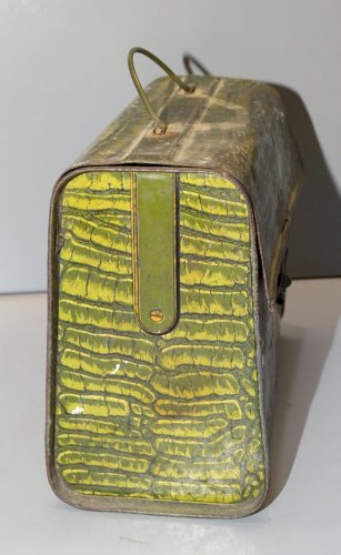 -ANCIENNE BOITE TÔLE PUB CHOCOLAT IBLED FORME de SAC  COLLECTION VITRINE   D
