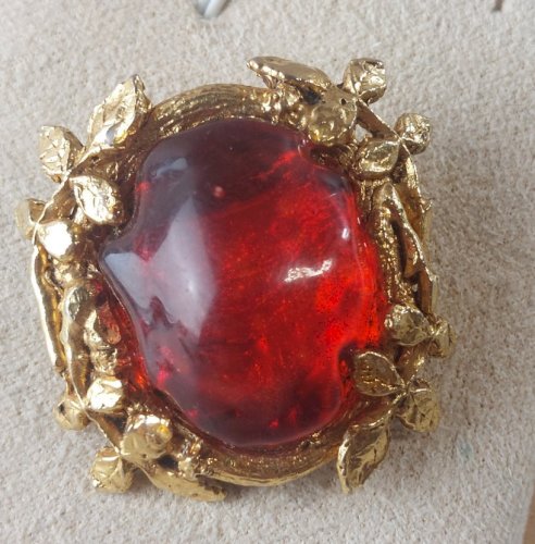 Ancienne boucle doreille clip orpheline, Lor du soir, vintage