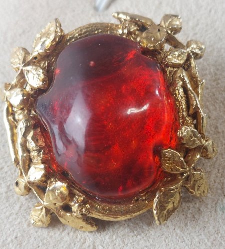 Ancienne boucle doreille clip orpheline, Lor du soir, vintage