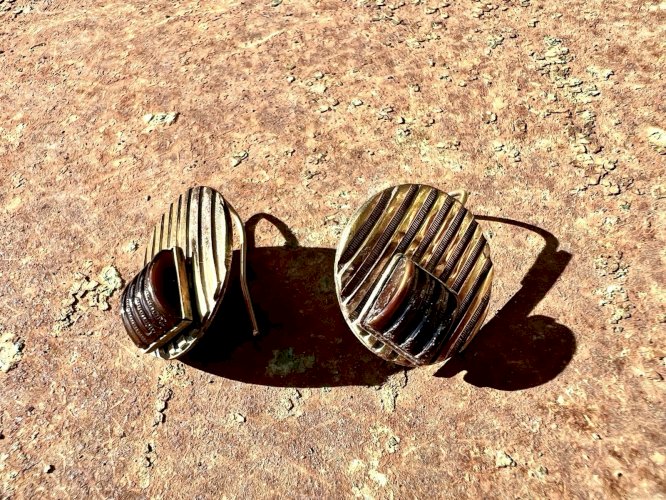 Ancienne boucles d’oreilles col-de-cygne vers 1925 vintage design, géométrique