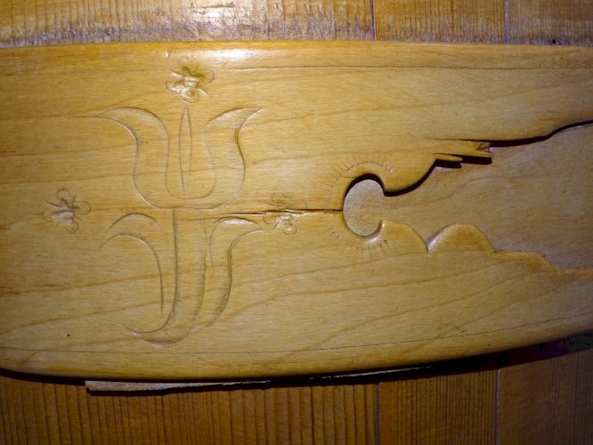 -ANCIENNE BOUILLE A LAIT BOIS ART POPULAIRE SUISSE décor Trompe L'OEIL BOILLE  D