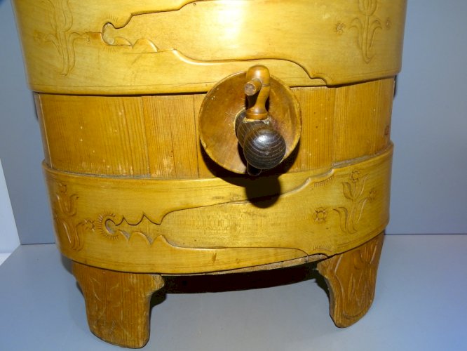 -ANCIENNE BOUILLE A LAIT BOIS ART POPULAIRE SUISSE décor Trompe L'OEIL BOILLE  D