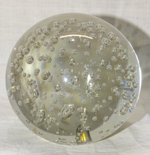 -  ANCIENNE BOULE de SULFURE PRESSE PAPIER VERRE INCOLORE  à BULLES     D