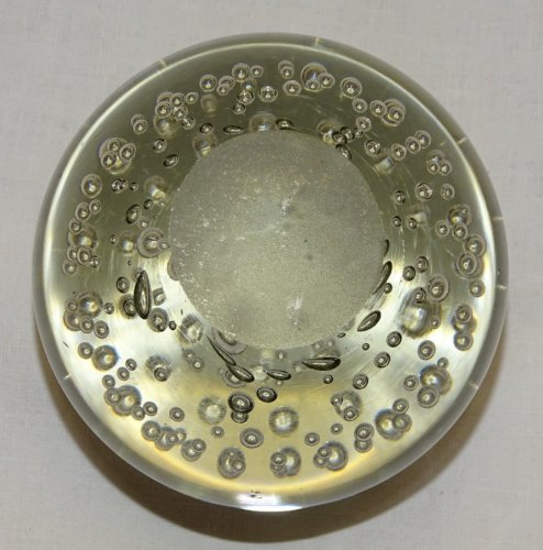 -  ANCIENNE BOULE de SULFURE PRESSE PAPIER VERRE INCOLORE  à BULLES     D