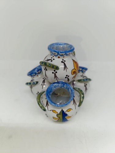 ancienne Bouquetière en faïence decor breton marquée noirmoutier signé Geo martel en bon etat