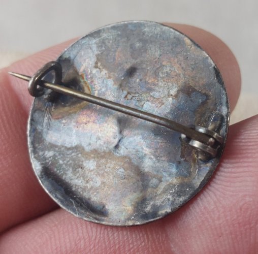 Ancienne broche, décor femme, art nouveau, Mignon, en argent
