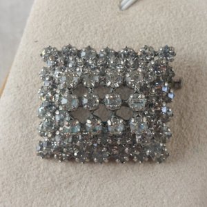Vintage brooch, rhinestone/crystal decoration, silver-plated metal.