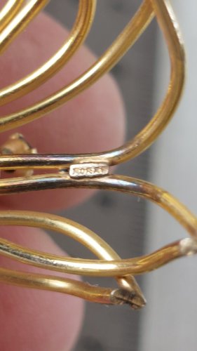 Ancienne broche décor strass, en plaqué or, Murat