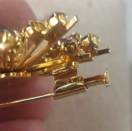 Ancienne broche, décor strass, vintage / art deco