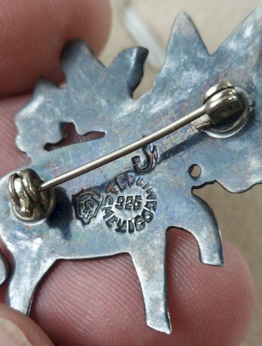 Ancienne broche émaillée, Jeronimo Fuentes, Mexico, en argent massif