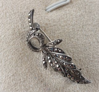Antique brooch, in silver, with marcasite decoration.
