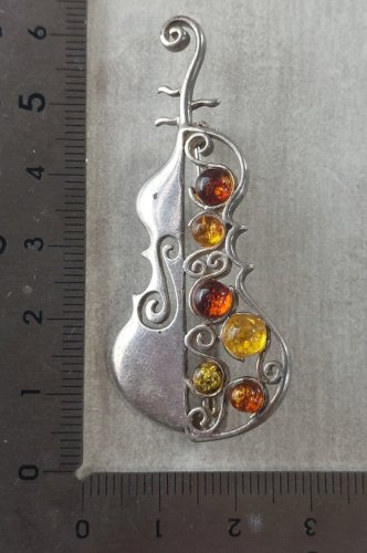 Ancienne broche forme violon / violoncelle, ambre et argent massif, vintage