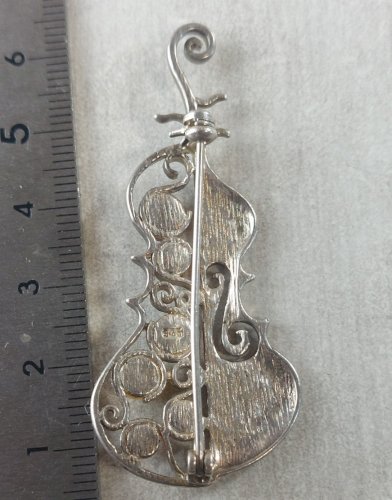 Ancienne broche forme violon / violoncelle, ambre et argent massif, vintage