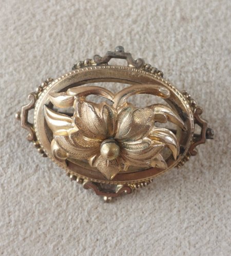 Ancienne broche, Napoléon III, en plaqué or