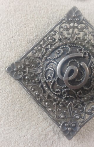 Ancienne broche orientale, écriture arabe, en argent