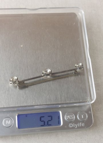 Ancienne broche strass, en argent ^