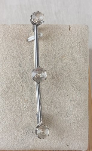 Ancienne broche strass, en argent ^