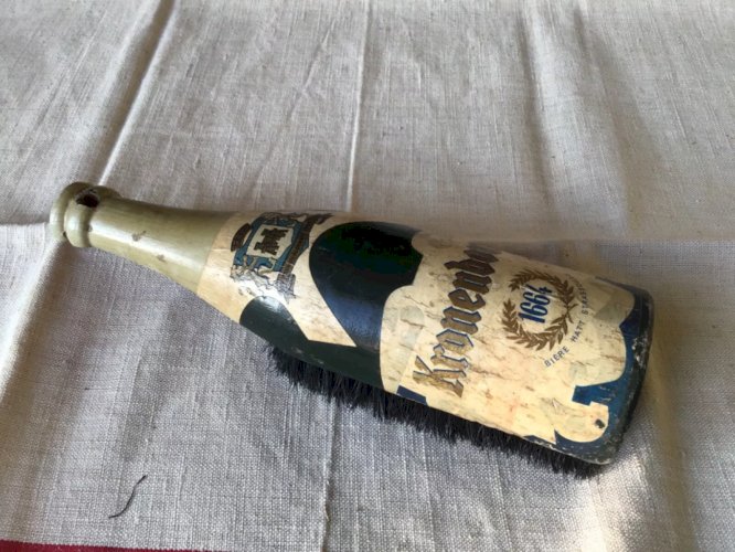 Ancienne brosse à habit publicité 1900 Bière Kronenbourg 1664 pour déco usage
