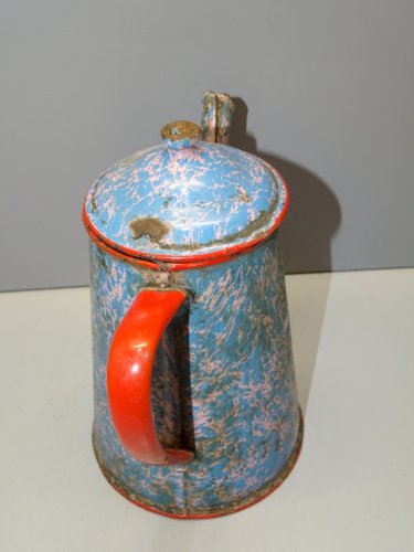 -ANCIENNE CAFETIERE EMAILLEE MARBREE BLEU ET BLANC  COLLECTION DECO    D