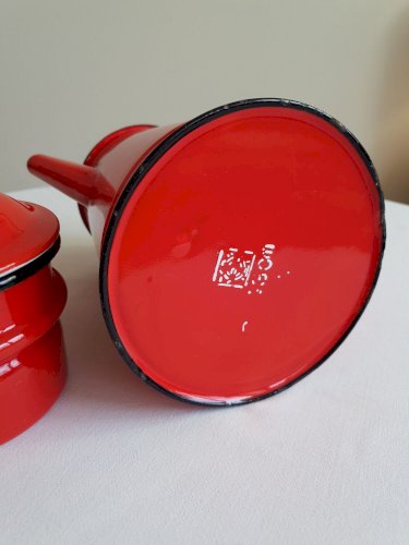 Ancienne cafetière émaillée