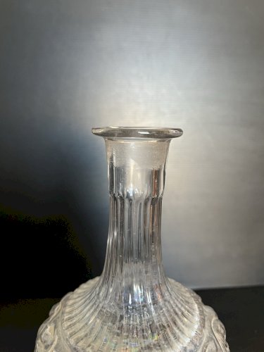 Ancienne carafe à décor floral émaillée  dlg Legras verrerie art verrier