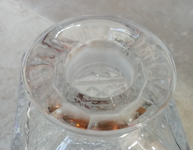 Ancienne Carafe À Whisky Alcool Liqueur Spiritueux Verre Taillé Old Decanter