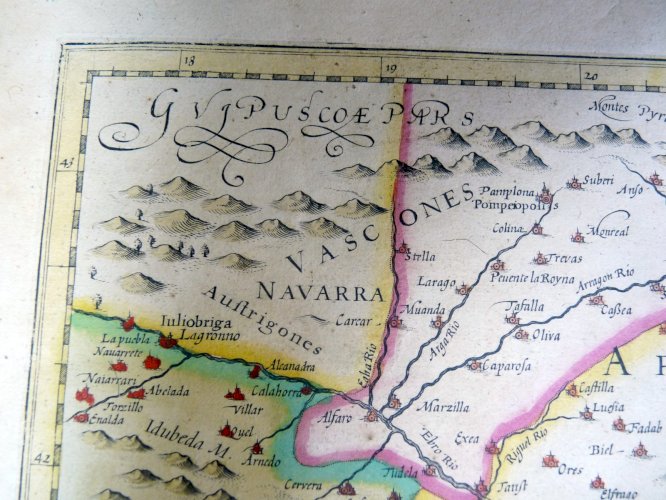 Ancienne carte couleurs XVIII° ARRAGONIA ET CATALONIA D : 55 x 44,5 cm