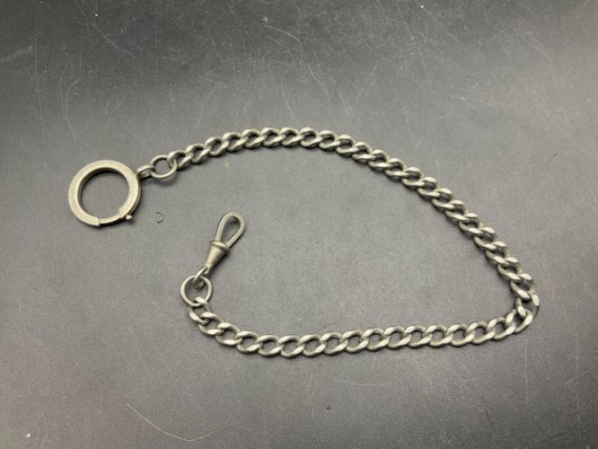 ancienne chaîne de montre à gousset châtelaine .