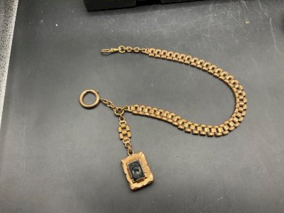 ancienne chaîne de montre à gousset châtelaine.breloque.