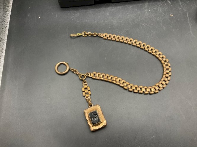 ancienne chaîne de montre à gousset châtelaine.breloque.