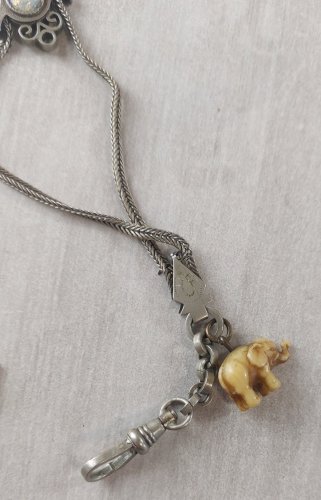 Ancienne chaîne de montre gousset, en métal argenté