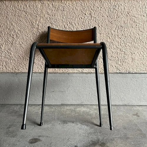 Ancienne chaise écolier