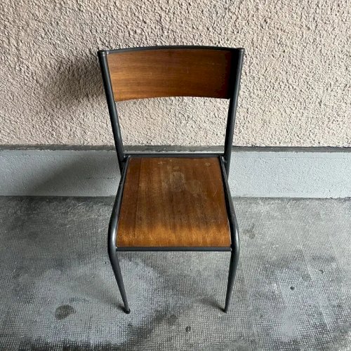 Ancienne chaise écolier