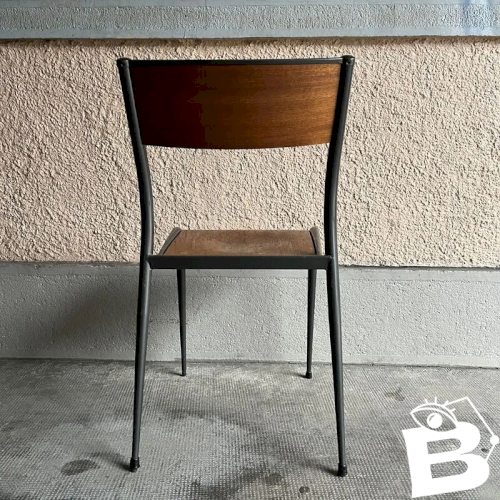 Ancienne chaise écolier