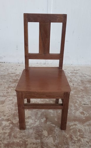 Ancienne chaise enfant en teck massif