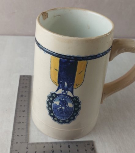 Ancienne chope à bière, en céramique, Sons of the revolution, Higgins & Seiter