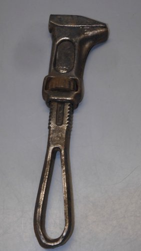 - ANCIENNE CLE ANGLAISE MARTEAU HI OUTIL ANCIEN OLD TOOLS COLLECTION GARAGE  D
